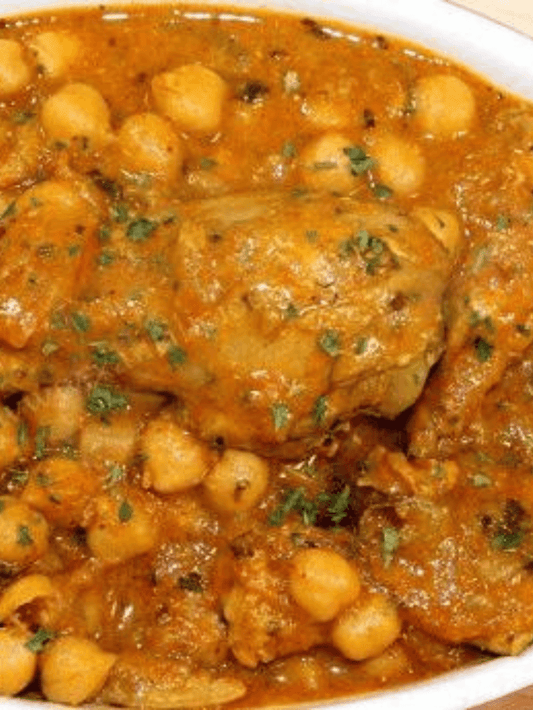 Murgh Cholay (Chicken Chickpea)